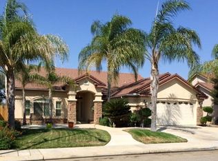2883 N Filbert Ave, Fresno, CA