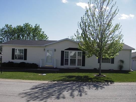 1st image of 8406 Tamarack Dr