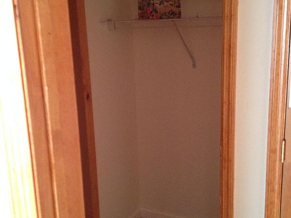 3rd image of 218 N 10th St #3R