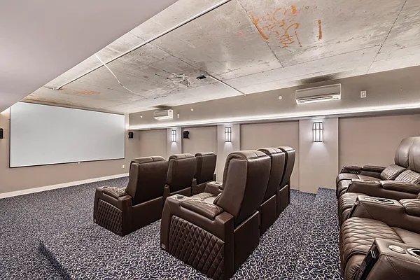 Rented by ERNY LLC | media 32