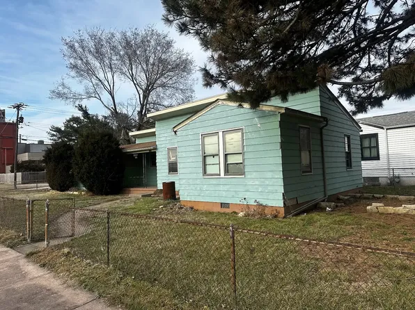 1027 W 21st St, Granite City, IL 62040