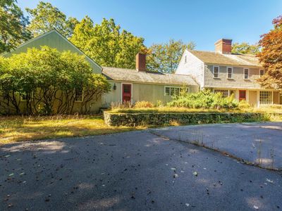 80 Woodland Road, North Hampton, NH, 03862