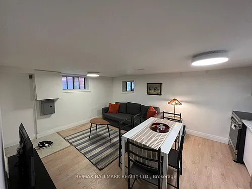 77 Northcote Ave Photo 1