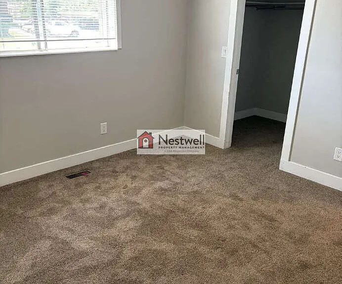 230 W Center St #23 — Photo 8