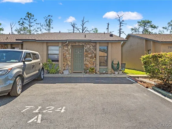 7124 Barclay Ave APT A, Spring Hill, FL 34609