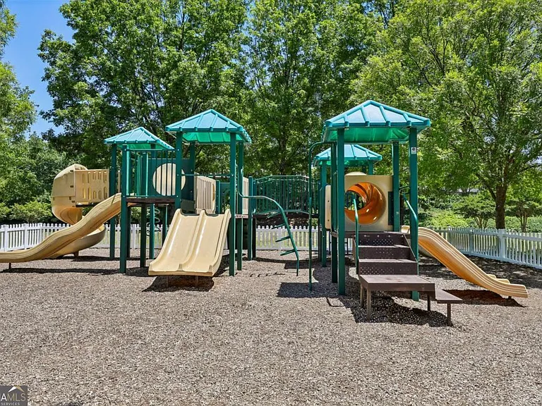 4105 Hastings Dr — Photo 75