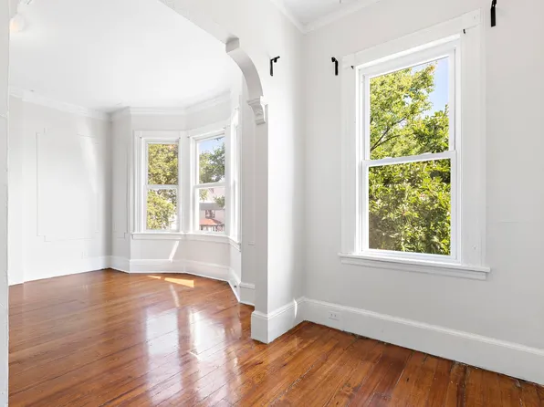 11 Hudson Place image 12 of 16