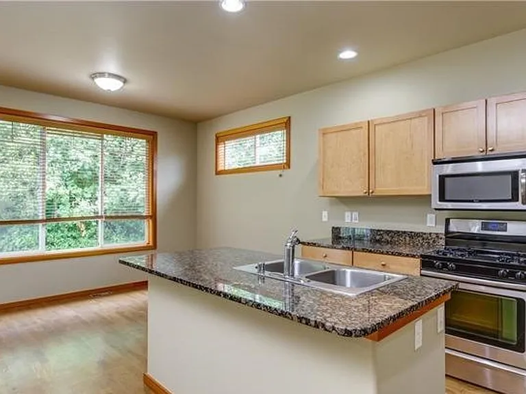2081 Calico Loop — Photo 3