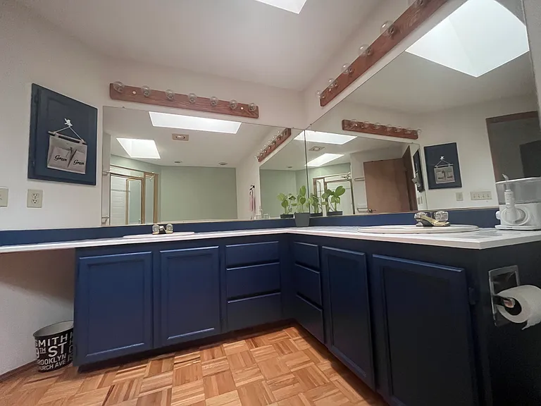 12704 NE 101st Pl — Photo 15