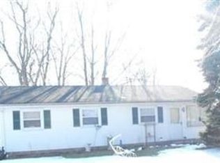 6073 Campbell Rd, Mentor On The Lake, OH 44060