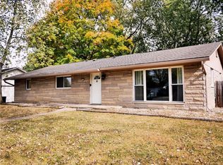 705 Sunset Blvd, Greenwood, IN 46142