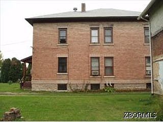 1st image of 640 Moxahala Ave