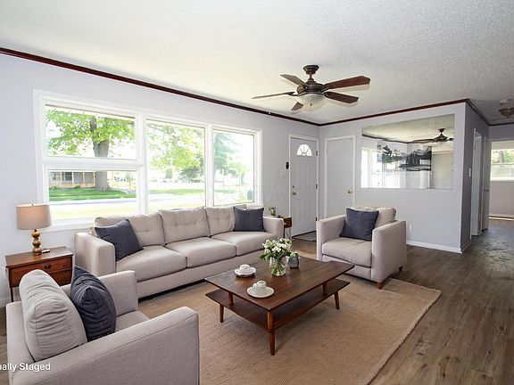2nd image of 4379 Brookgrove Dr