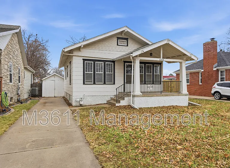 6928 Ballard Ave — Photo 3