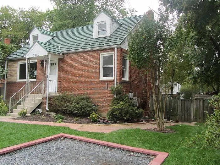 5009 Delaware St photo 1