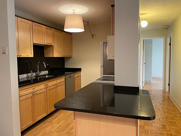 4th image of 1580 Massachusetts Ave APT 6E