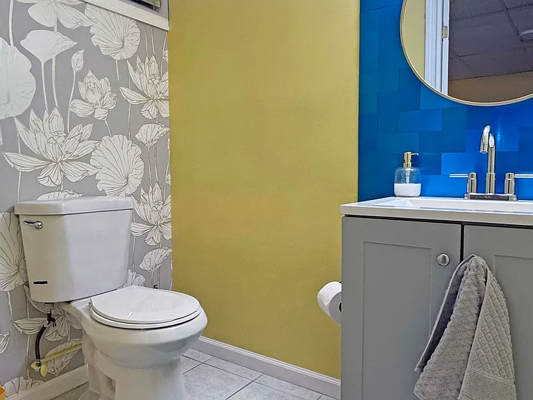 13327 Hascall St — Photo 31