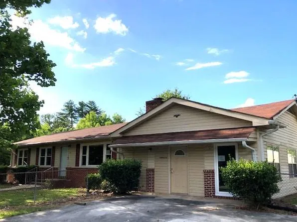 11 Shropshire Ln, La Fayette, GA 30728