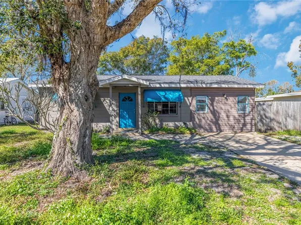 5718 15th St W, Bradenton, FL 34207