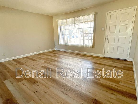 4th image of 6824 N 38th Dr