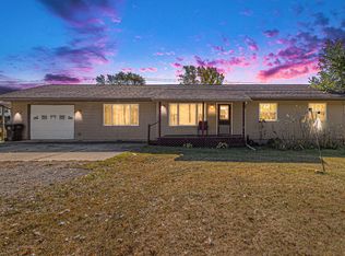 12821 Sharon Valley Rd, Brooklyn, MI 49230