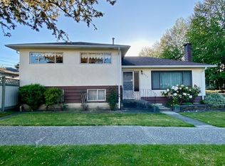 3925 Penticton St, Vancouver, BC V5R1X7