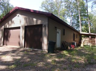 3 N Addition Rd, Arcade, NY 14009