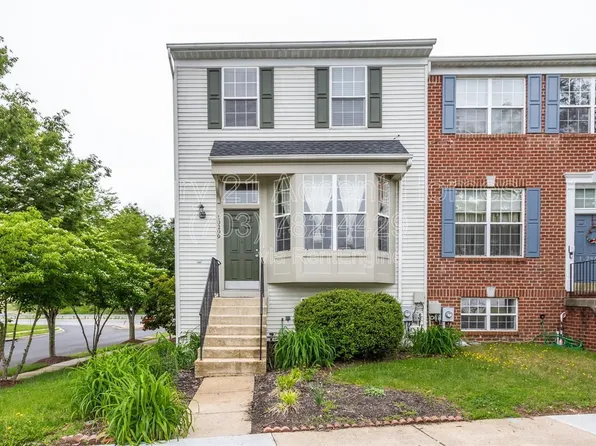 10299 Wimbledon Pl, Waldorf, MD 20601