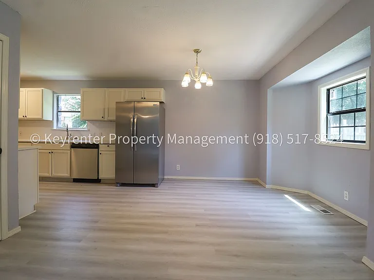 1609 S Chestnut Ave — Photo 11