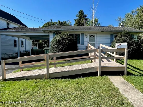 27 Glinko St, Scranton, PA 18504