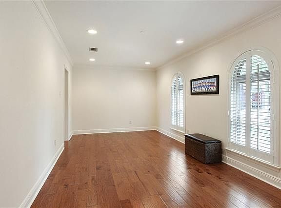 2nd image of 4305 Saint Francis St