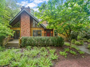 150 Copeces Ln, East Hampton, NY 11937