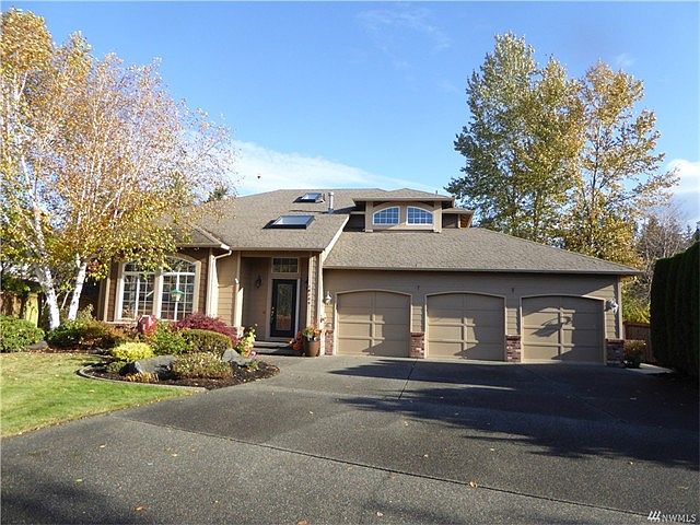 1st image of 18109 96th St E
