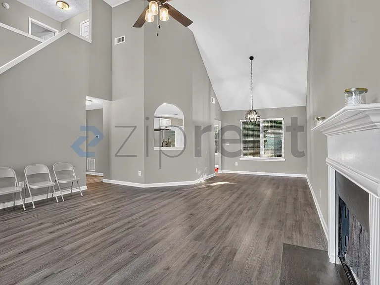 4972 Lake Park Cir — Photo 11