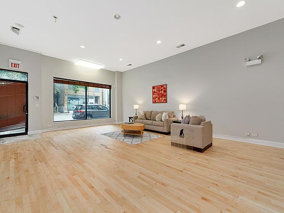3rd image of 2232 W Belmont Ave Ste 1