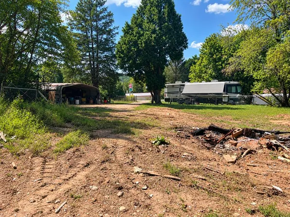 2508 State Highway 66, Young Harris, GA 30582