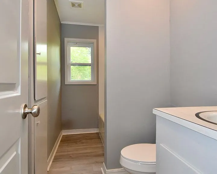1309 Robinette Dr — Photo 13
