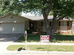 1713 S 4th St, Broken Arrow, OK 74012