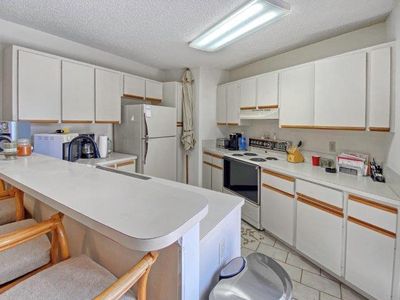 62 Springdale Circle, Palm Springs, FL, 33461