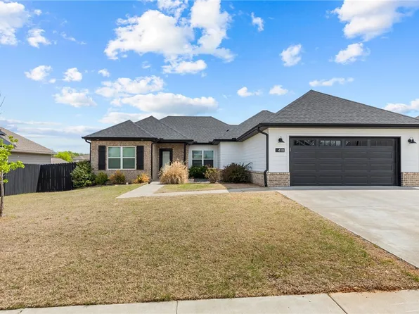 418 N Tacoma St, Farmington, AR 72730