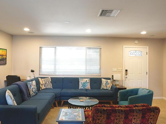 5th image of 51920 Avenida Martinez