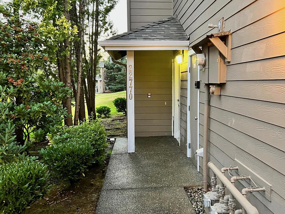 Front Entry 1