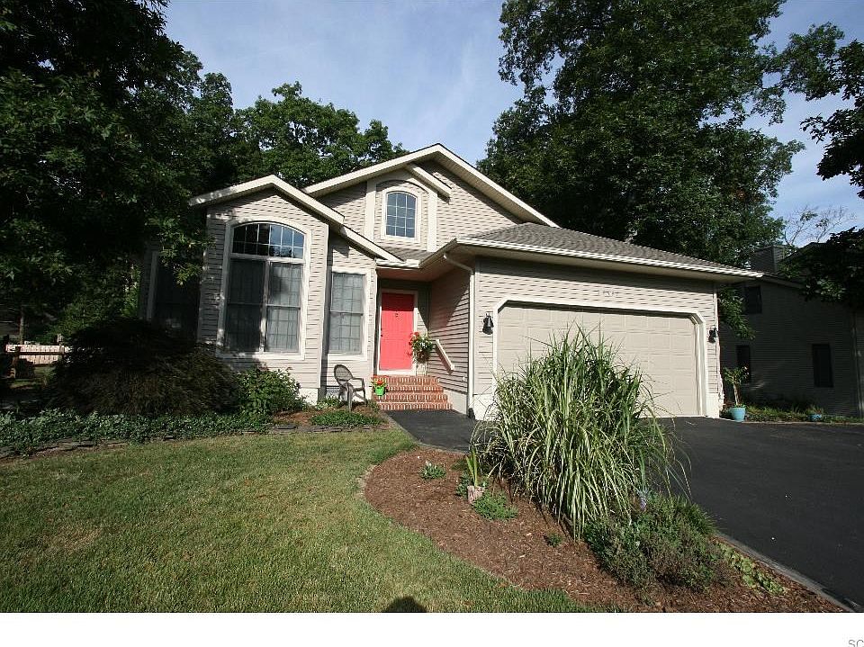 1st image of 29897 Sawmill Dr