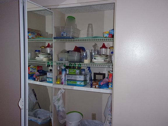 Stocked Kitchen_08152019