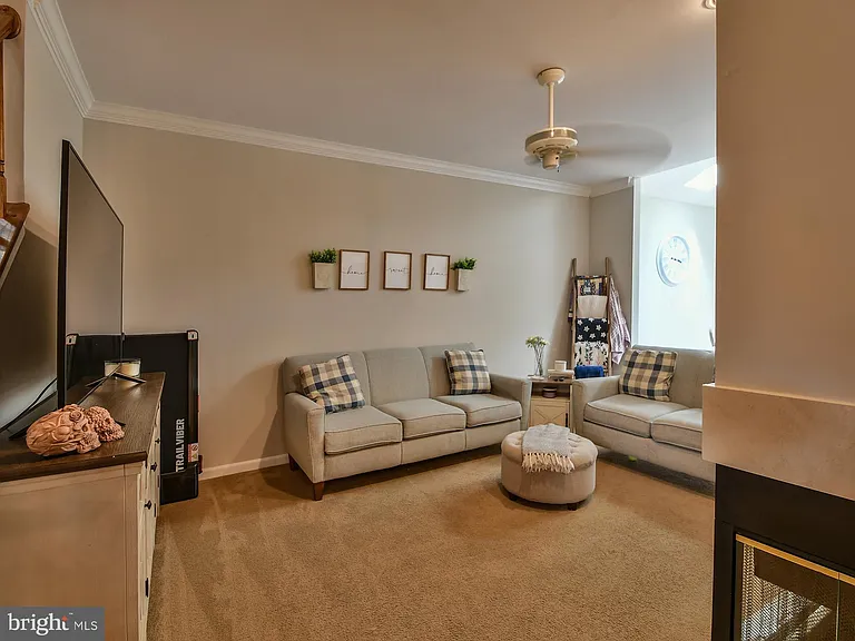 5807 Ivy League Dr — Photo 7