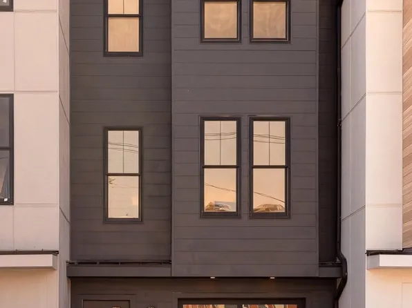 11 Lothrop St #11, Brighton, MA 02135