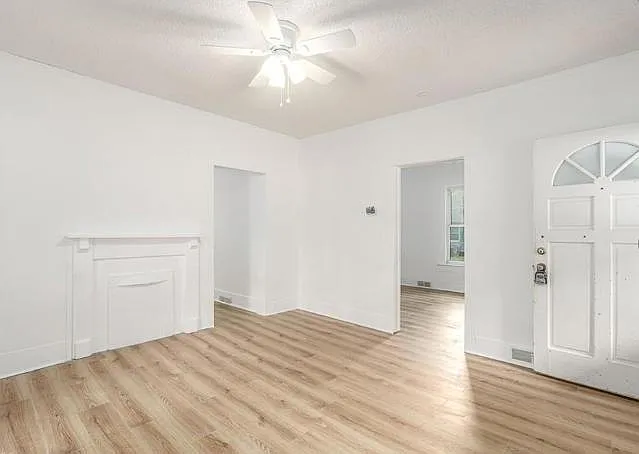 1006 Junia Ave — Photo 6