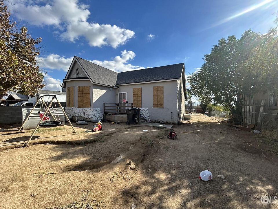 1st image of 1215 Bernard St