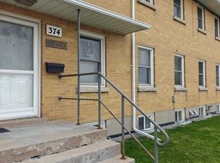 374 Central Park Blvd S #2, Oshawa, ON L1H 5X2