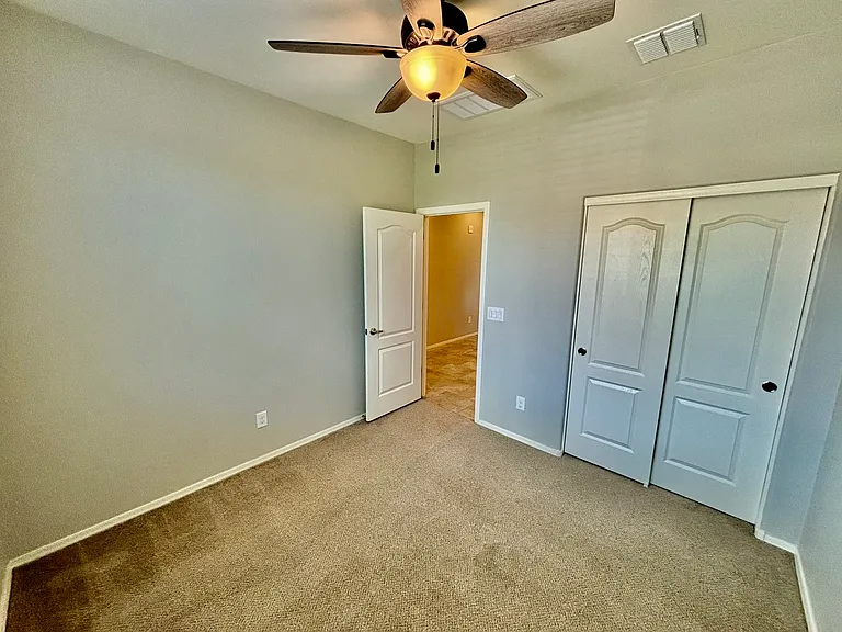 1549 E Kingman Pl — Photo 19